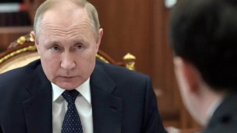 Putin speaks out: Ensure Iran’s nuclear rights and Israel’s security