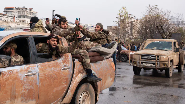 Report: Syria to absorb 3,500 foreign jihadists with US approval