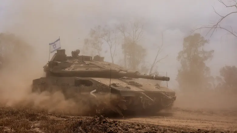 Watch: Terrorists caught moving explosives in Gaza and eliminated