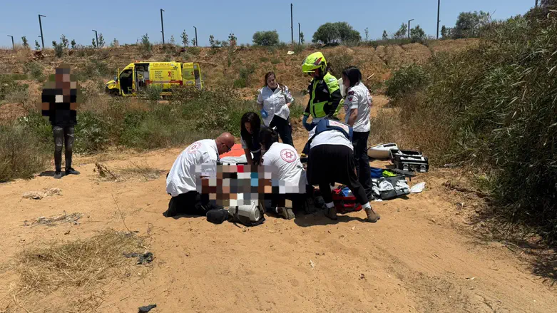 14-year-old boy pronounced dead after friends play with gun