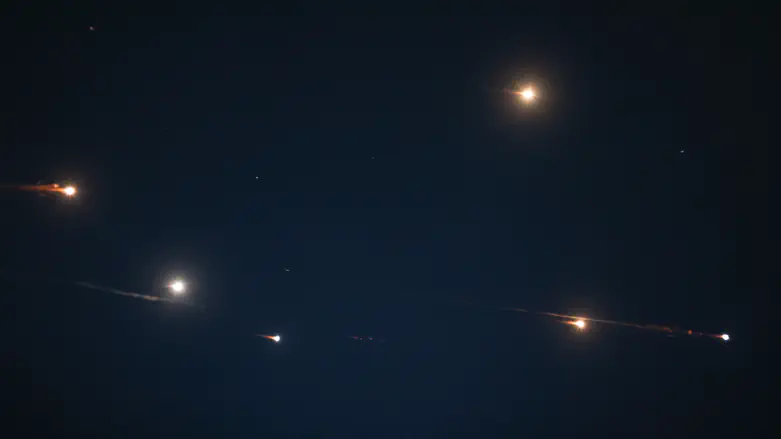 3 missiles launched at Israel