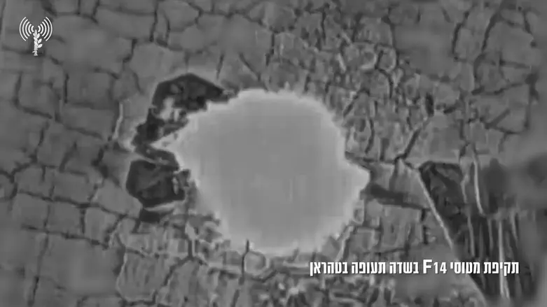 Watch: IAF strikes Iranian fighter jets on the tarmac