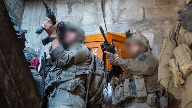 1st time since start of war: 162nd Division operating in Kfar Jabaliya in Gaza