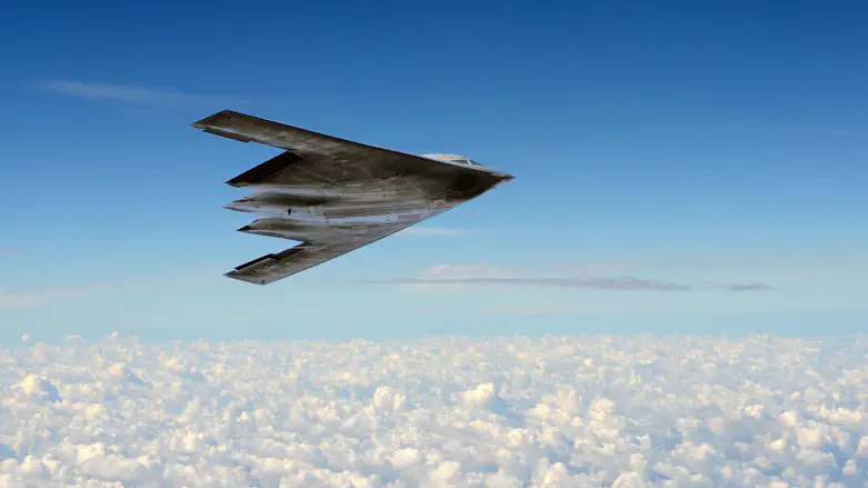 On their way to Iran? US B-2 bombers leave Missouri airbase