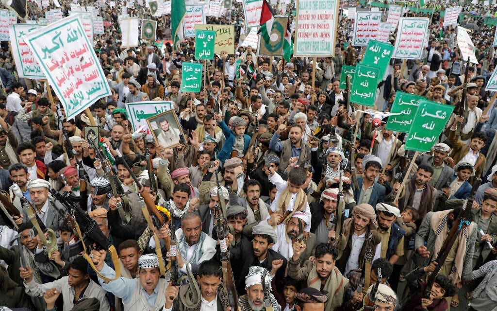 Israeli officials say Houthi military chief targeted in Yemen strike