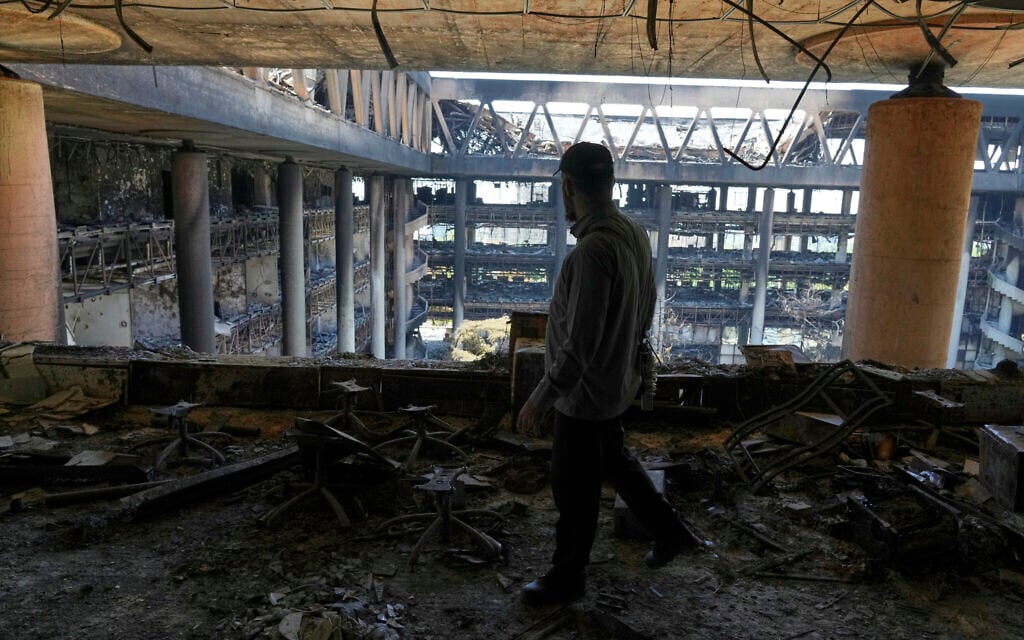 Iran’s internet blackout leaves public in dark, creates uneven picture of war with Israel