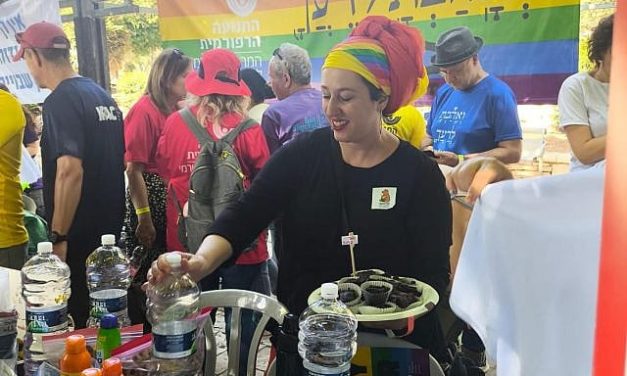 Chaya Houpt | Waves and waves of love: An Orthodox ally at Pride