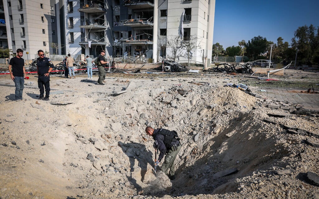 For second day in row, Iran missile hits Beersheba, damaging buildings, wounding 7