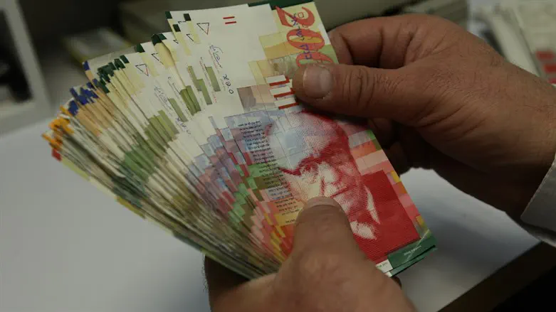 Child Injured by glass shards to be compensated ILS 106,000
