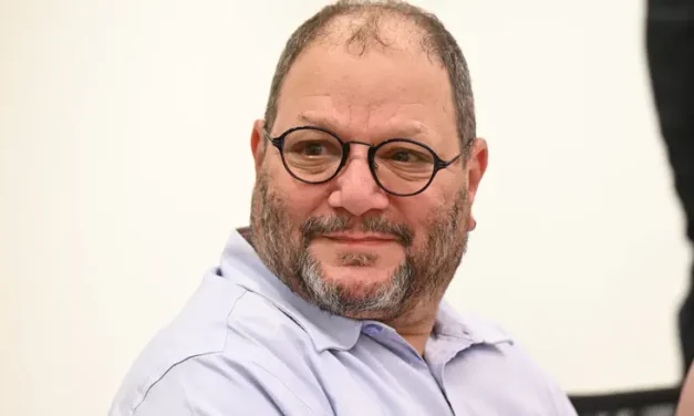 MK Ofer Cassif suspended for two months over ethics violations