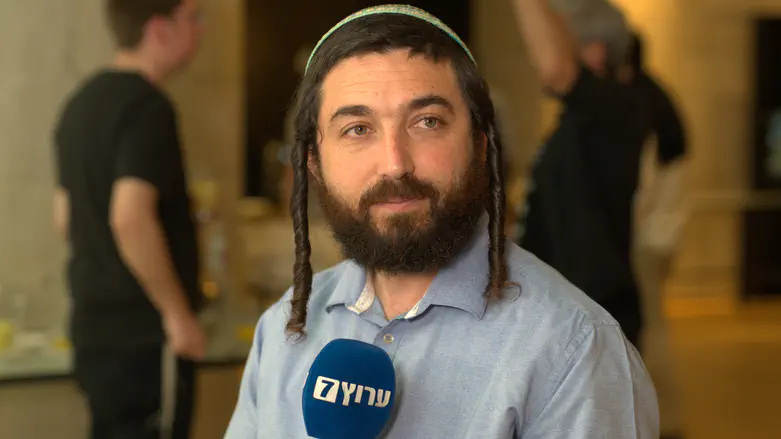 MK Tzvi Succot compensated for unlawful police confiscation of firearm