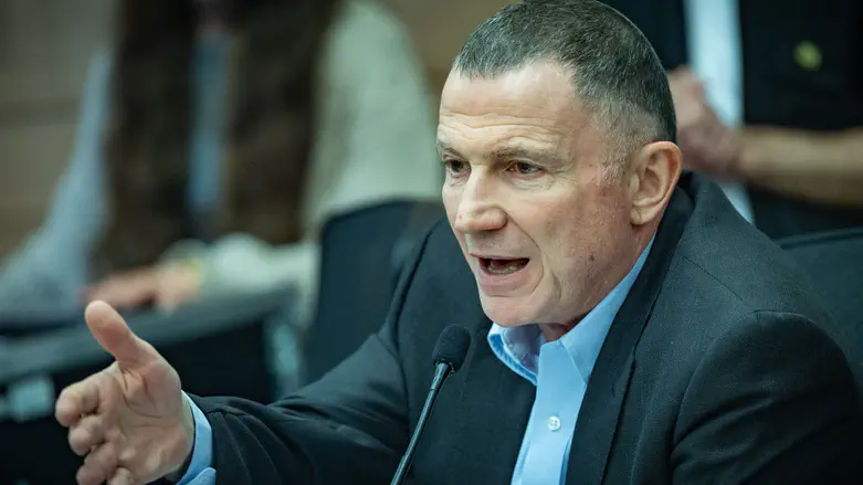 Report: Yuli Edelstein shelves draft enlistment law amid coalition tensions