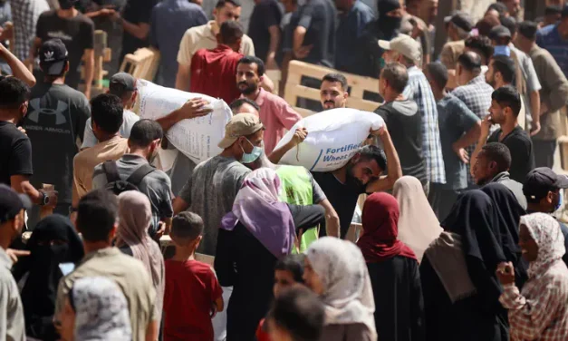 Israel upgrades food aid to Gaza residents amid complaints