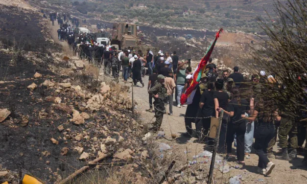 Thousands of Druze cross into Syria; IDF preparing for several days of fighting