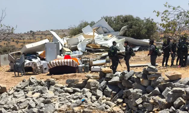 Jewish teen shot by security forces during forced outpost evacuation