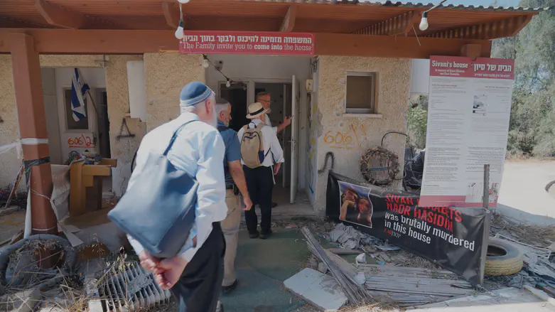 20 Years Later: Gush Katif Rabbis return to the Gaza region