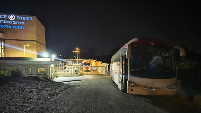 Police impound bus that brought visitors to Joseph’s Tomb