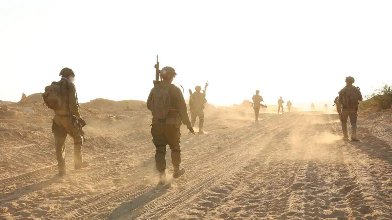 Battalion commander and tracker severely injured in Gaza