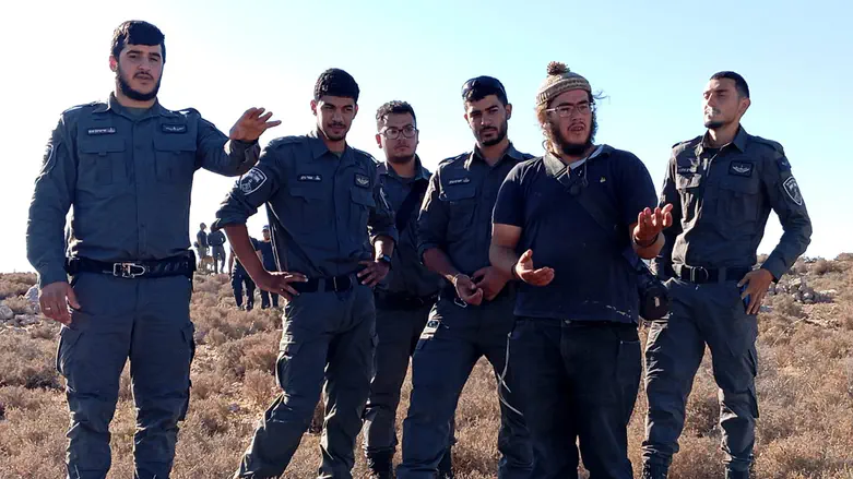 Six Jewish outposts in Gush Etzion demolished in coordinated operation