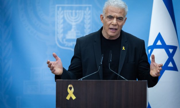 Opposition demands to convene Knesset plenum to discuss haredi draft, hostages