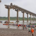 Bridge Collapse Kills 9 in India’s Gujarat State