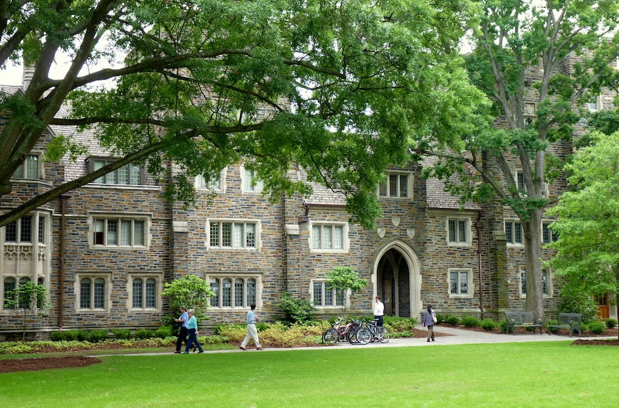 These Jewish New Yorkers are reconsidering attending college in the Northeast