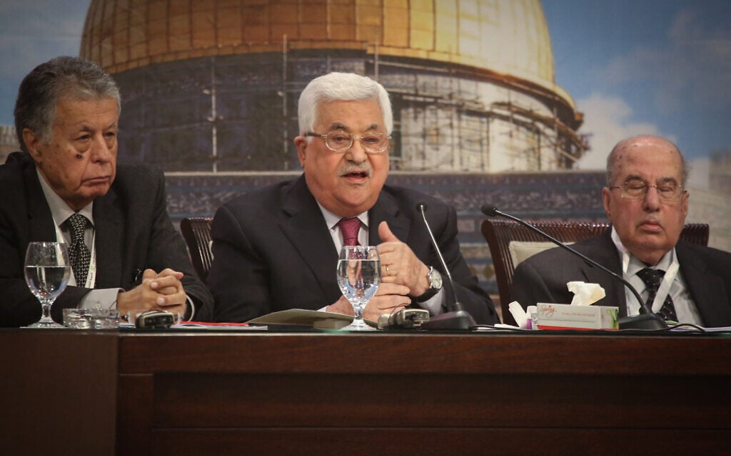 Abbas says PLO to hold elections by year’s end, for first time since 2006
