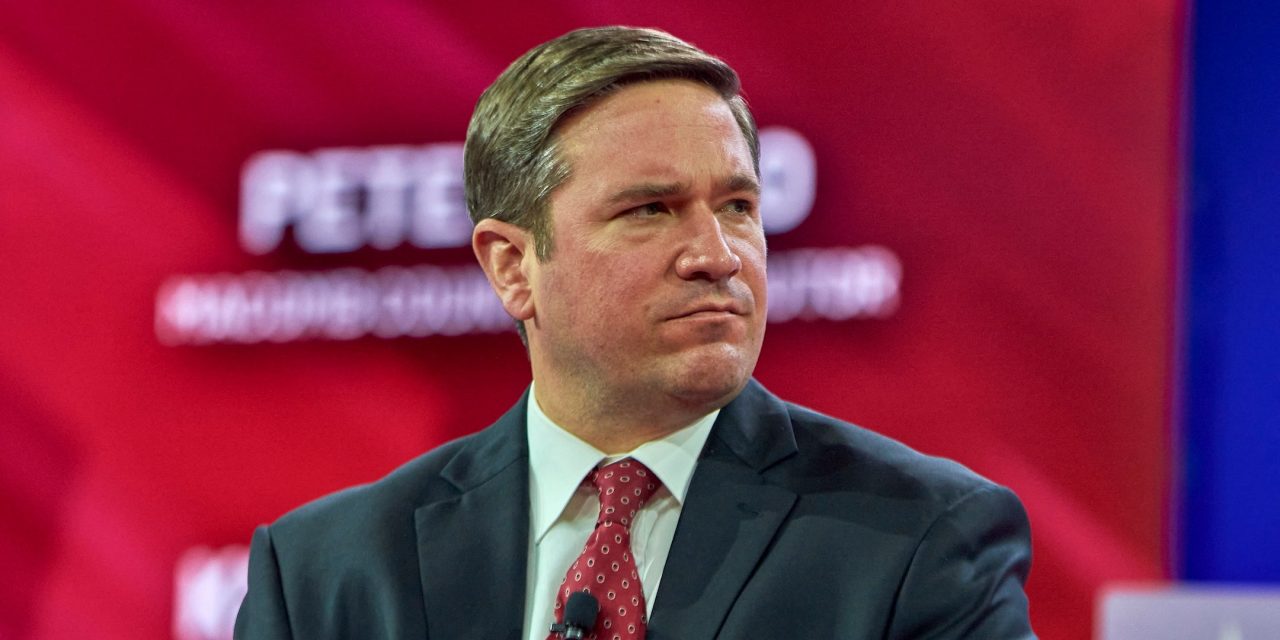Missouri’s top lawyer threatens tech companies after AI chatbots rank Trump low on antisemitism