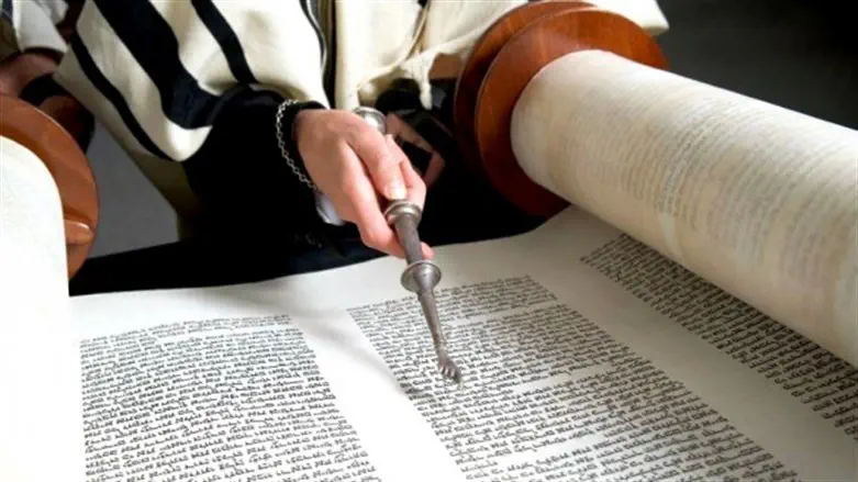 Eikev: A Rabbi or a singer?