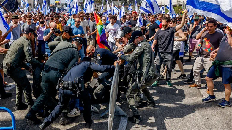 Tomorrow: Wave of protest strikes expected nationwide