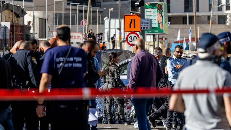 Mass panic at Mahane Yehuda: ‘We thought it was a terror attack’