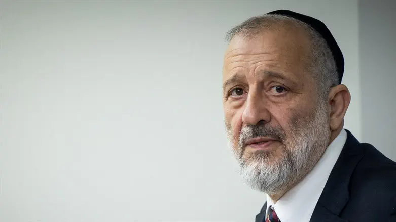 Aryeh Deri: ‘God forbid we consider if we should contribute’