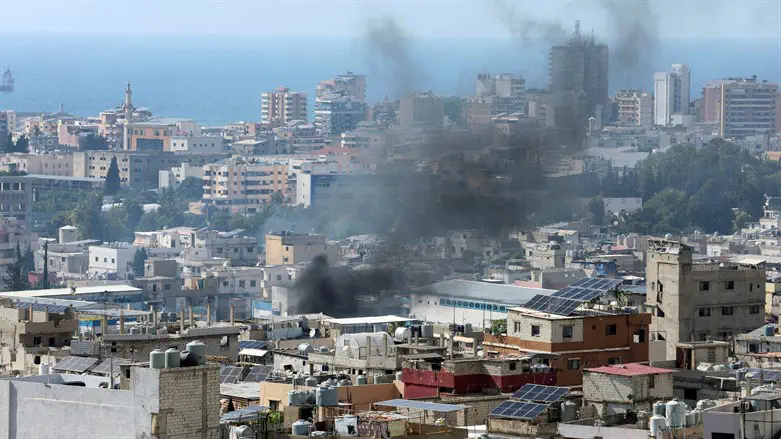 Fatah begins handing over weapons in Lebanon ‘refugee camps’
