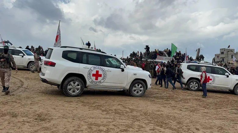 Mothers of hostages to Red Cross: ‘They have no time left’