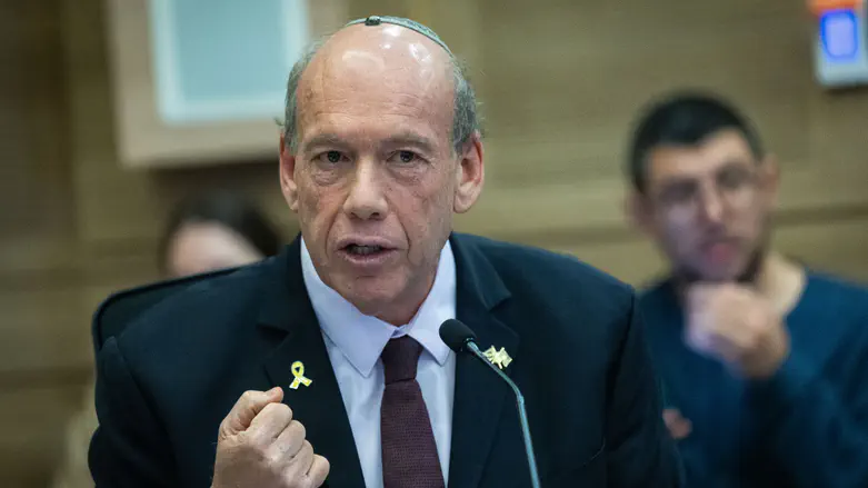 State Comptroller to meet senior officials over 10/7 failures