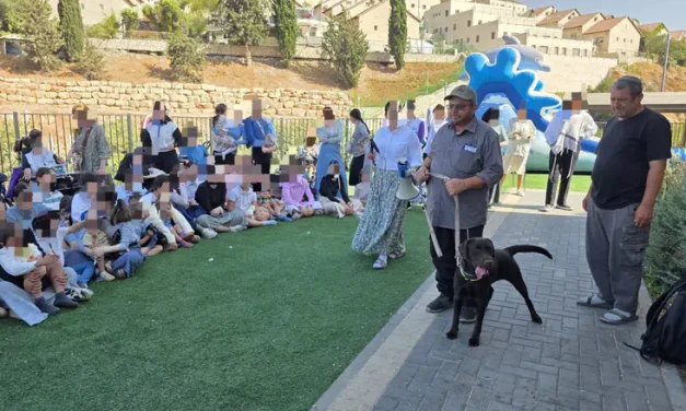 Israel Dog Unit brings joy on saddest day of the year