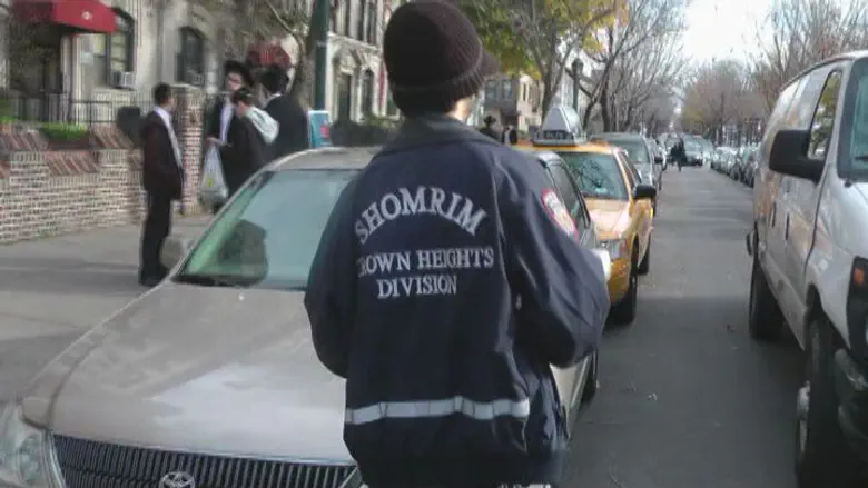 Two arrested in Kiryas Joel for trying to extort Haredi man with fake federal warrant