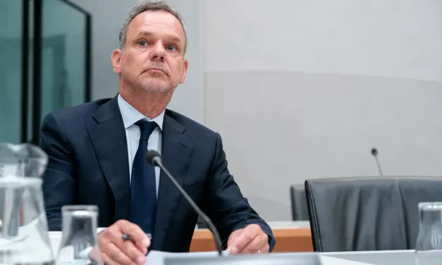Dutch Foreign Minister resigns after failing to impose sanctions on Israel