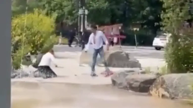 Montreal: Jewish man beaten in front of his children