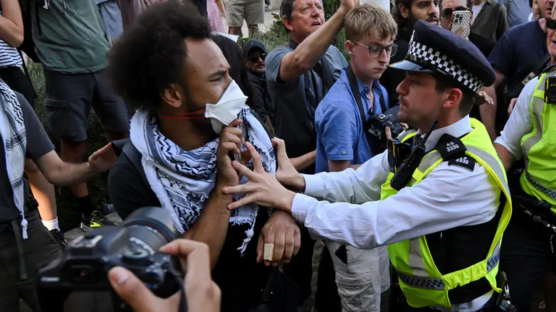 London: Hundreds arrested at anti-Israel demonstration