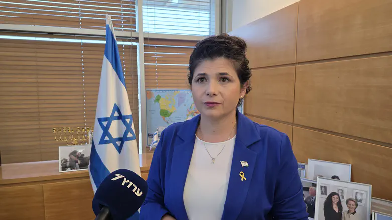Deputy Foreign Minister: ‘Appropriate response to France – close down the consulate’