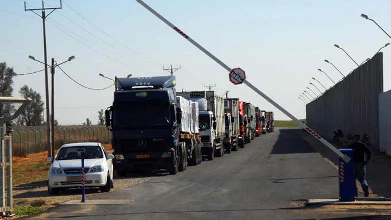 UN admits 95% of its Gaza aid trucks were “intercepted”