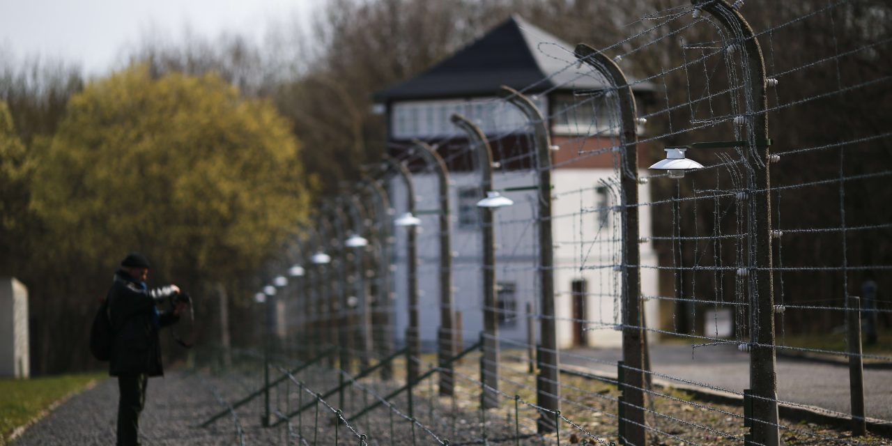 Buchenwald Memorial allowed to refuse entry to people wearing keffiyehs, court rules