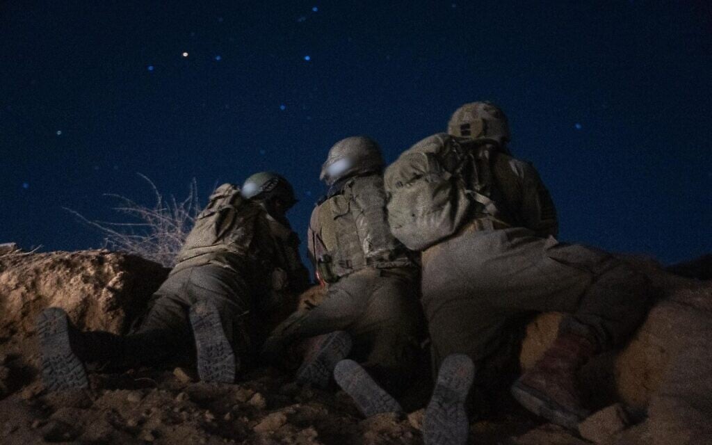 IDF to stop extending deployment of conscripts, will keep special operators on for longer