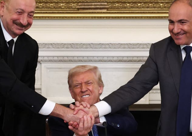 Trump announces peace agreement between Azerbaijan and Armenia