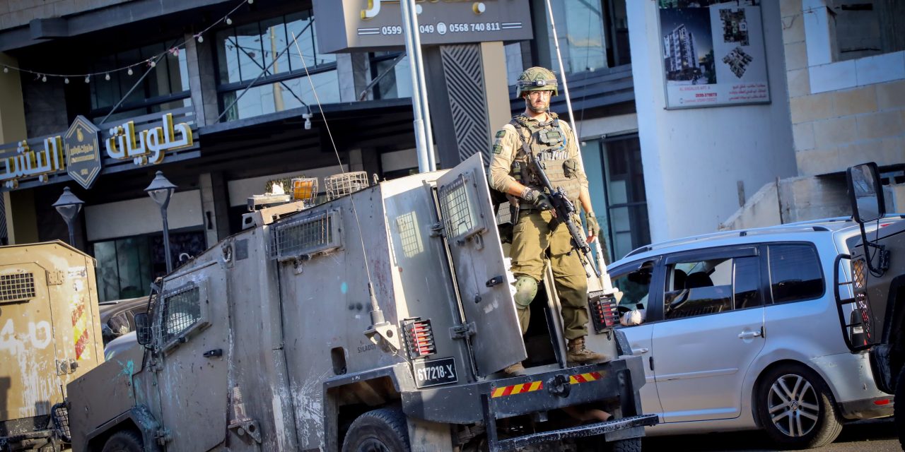 Israeli mistakenly enters Nablus with three children, evacuated unharmed