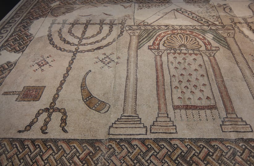 Court indicts teen for stealing thousands from Israeli synagogue, linked to break-in at second
