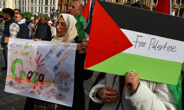 Jews commemorating hostages splattered with red paint in Frankfurt