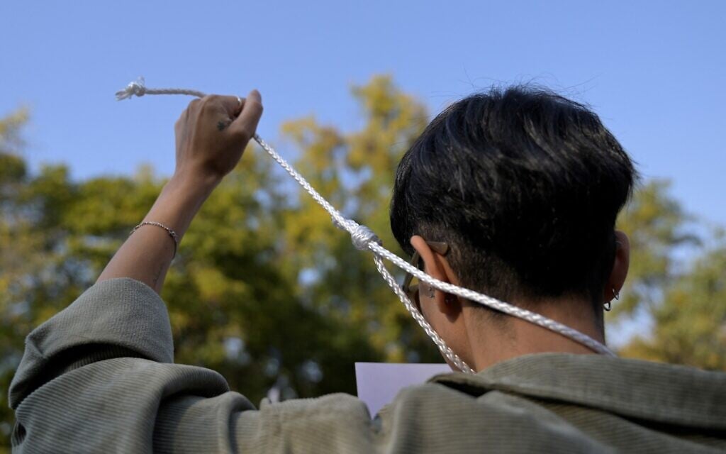 Iran publicly hangs man accused of murder in second execution in days