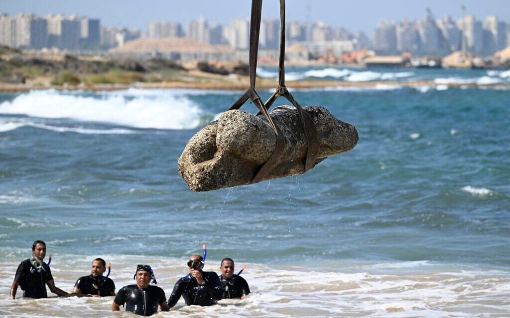 Egypt unveils 2,000-year old ruins carefully extracted from waters off Alexandria